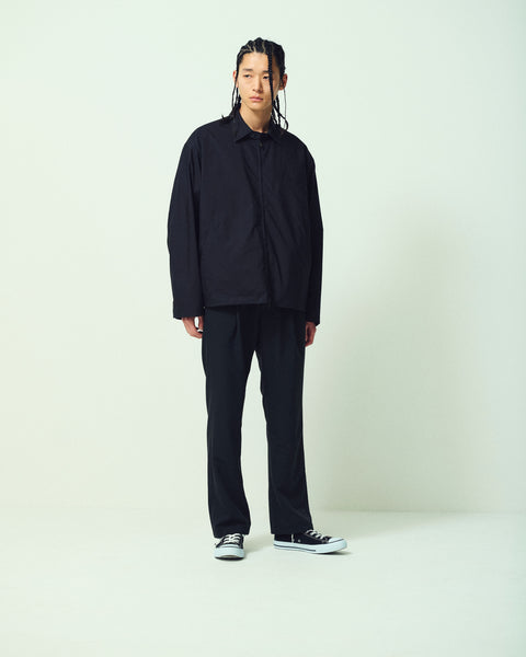 モデル身長181cm/Mサイズ着用