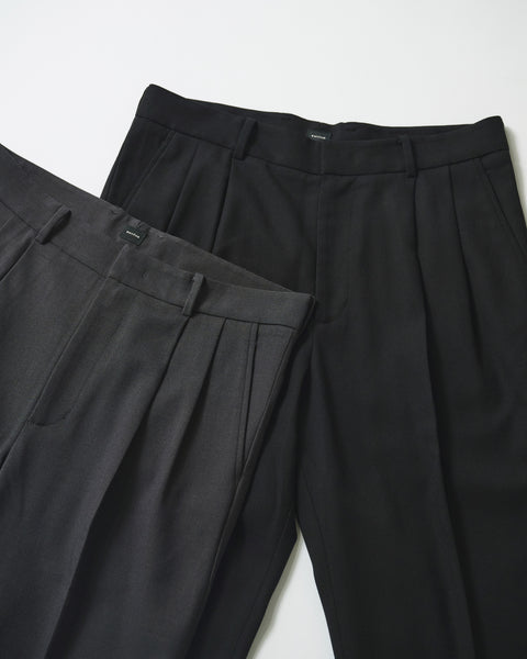 2 TUCK SLACKS