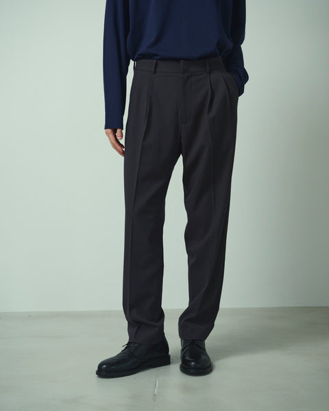 2 TUCK SLACKS
