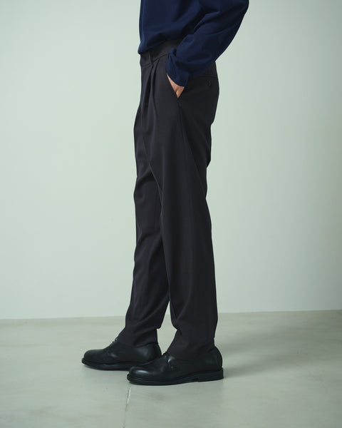 2 TUCK SLACKS