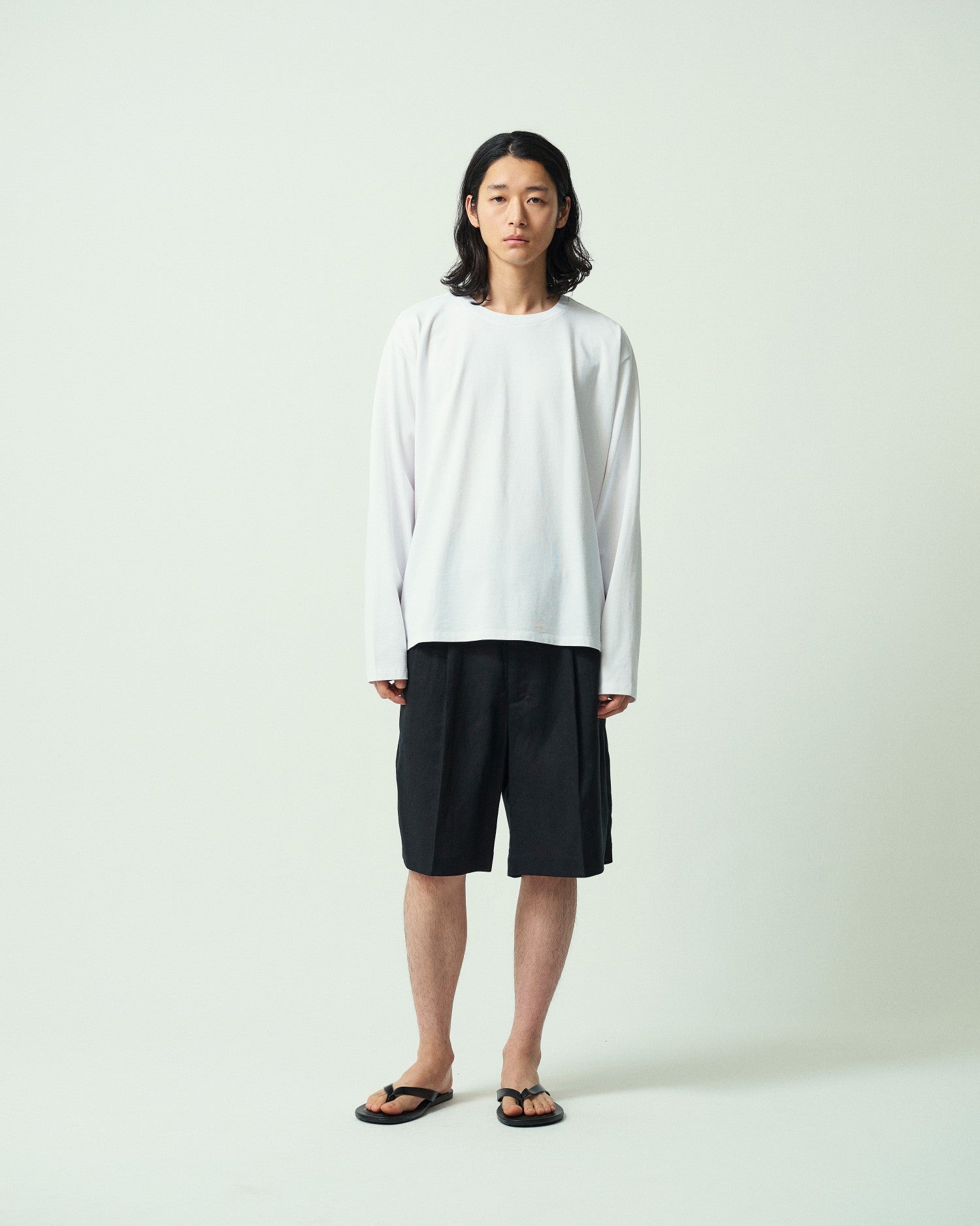 LINEN BLEND 2TUCK SHORTS – RHYTHR