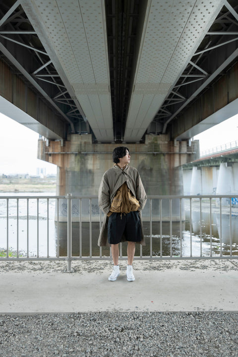 MOUNTAIN CARGO SHORTS