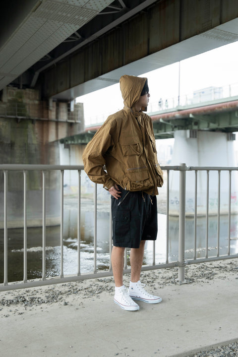MOUNTAIN CARGO SHORTS