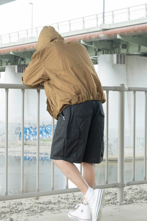 MOUNTAIN CARGO SHORTS